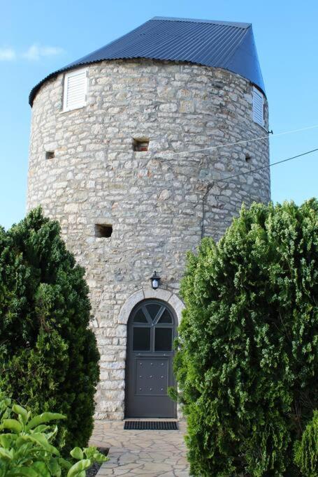 Gt Traditional Windmill Vila Kalamos  Exterior foto